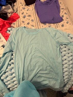 lululemon athletica light blue long sleeve top